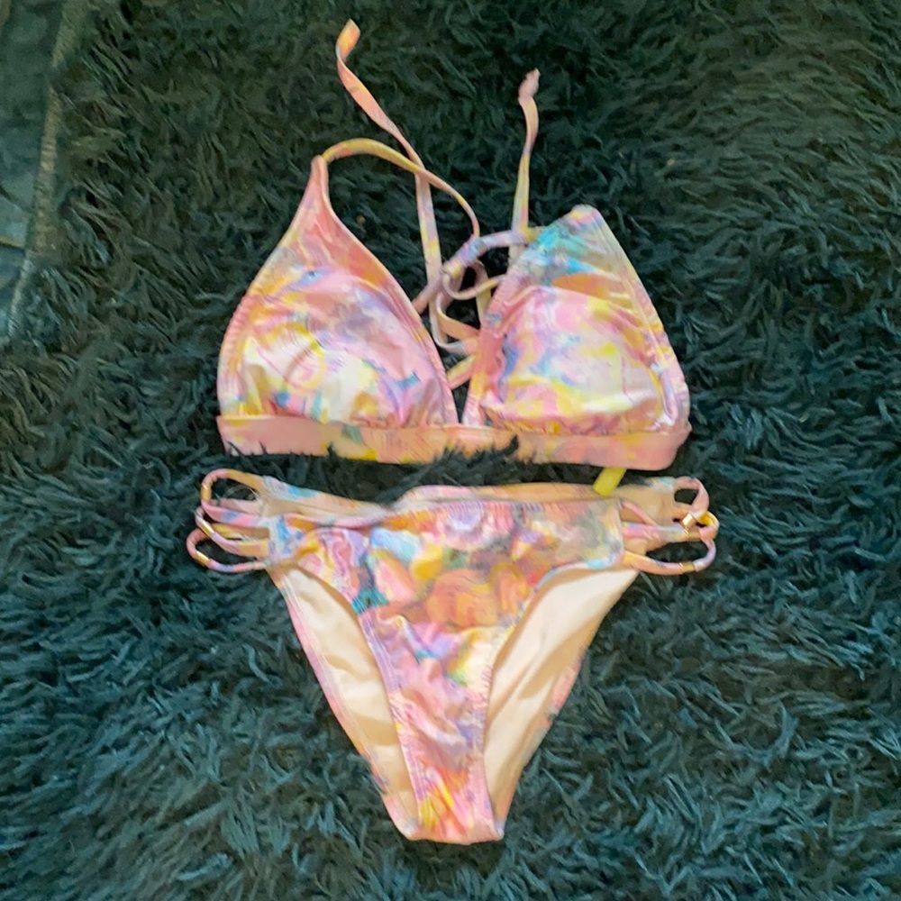 Gianni Bini bikini 32DD / small